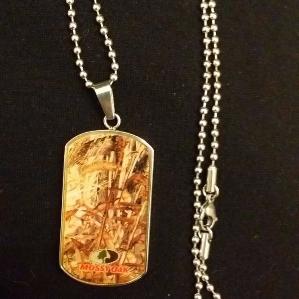 Mossy Oak Dog Tag